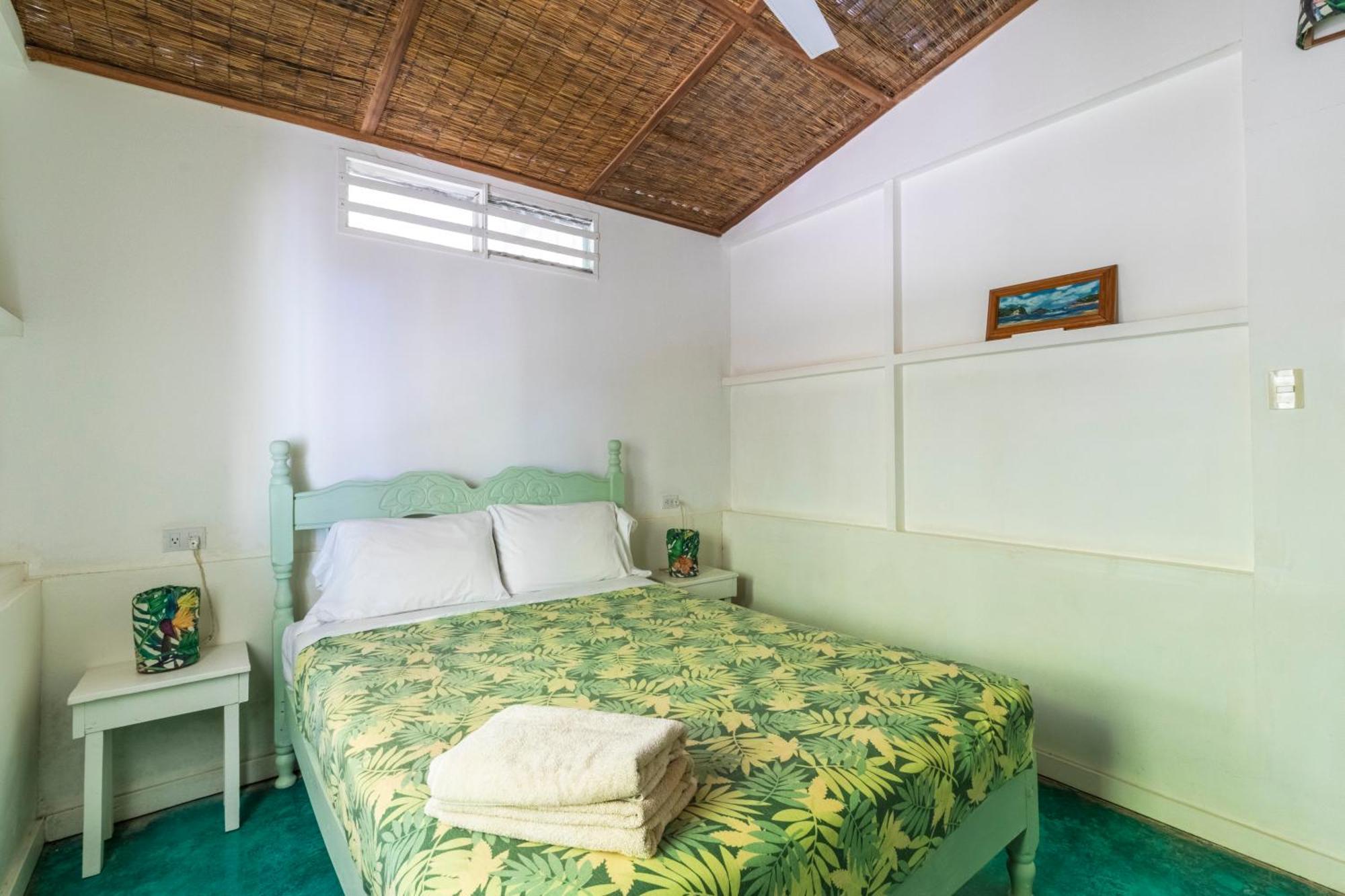 Bajo El Arbol B&B Playa Santa Teresa  Eksteriør bilde